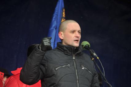Во время митинга КПРФ ЗА ДОСТОЙНУЮ ЖИЗНЬ И ЧЕСТНЫЕ ВЫБОРЫ на Манежной площади. На снимке: лидер ЛЕВОГО ФРОНТА Сергей Удальцов. 21 января 2012 года.