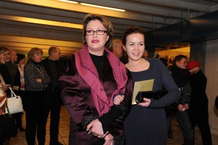 Вручение премии в области кинематографии ЗОЛОТОЙ ОРЕЛ-2011. На снимке: актриса Ирина Розанова (слева).  27 января 2012 года.