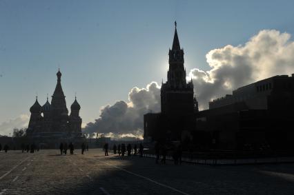 Красная площадь в морозный зимний день. 27 января 2012 года.