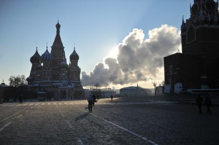 Красная площадь в морозный зимний день. 27 января 2012 года.