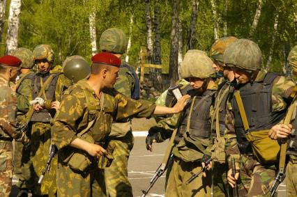 Сдача на краповые береты отрядом специального назначения \"Ермак\". Новосибирск.