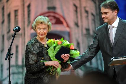Театр `Школа современной пьесы`. На снимке:  телеведущая , актриса  Татьяна Веденеева.