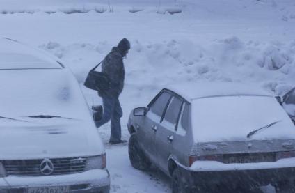 Метель в городе.