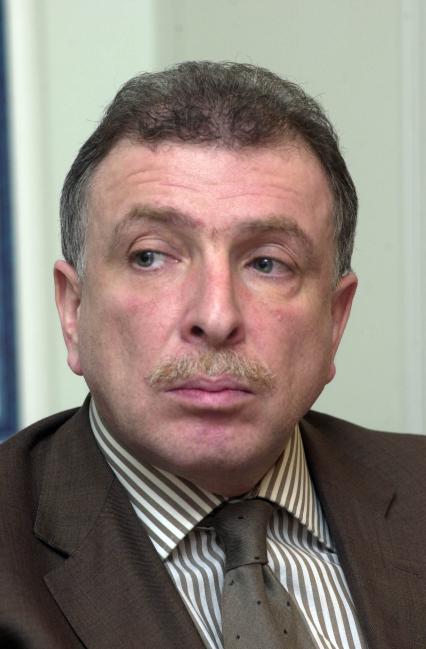 Политик Илья Клебанов.