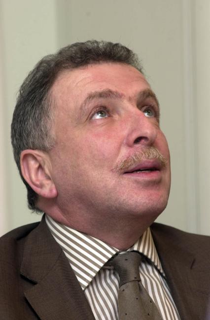 Политик Илья Клебанов.