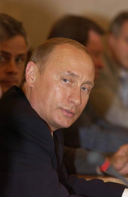 Президент России Владимир Путин обложечный.