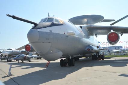 10-й Международный авиационно-космический салон `МАКС-2011`. На снимке самолет дальнего радиолокационного обнаружения и управления А-50У.