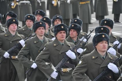 Софринская бригада внутренних войск МВД России. На снимке: проведение военных учений.