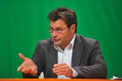 Генеральный директор Центра политической информации Алексей Мухин на ТВ КП.