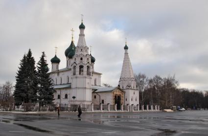 Ильинская церковь, Советская площадь в Ярославле.