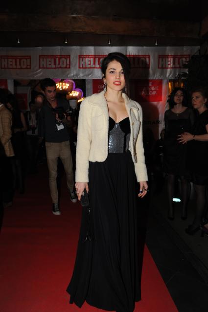 Известия Hall. Вручение премии `Самые стильные в России 2012` от журнала `Hello!`. На снимке: певица Сати Казанова.