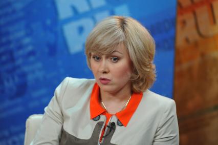 ИД `Комсомольская правда`. Завуч школы, учитель высшей категории Жданова Ирина.