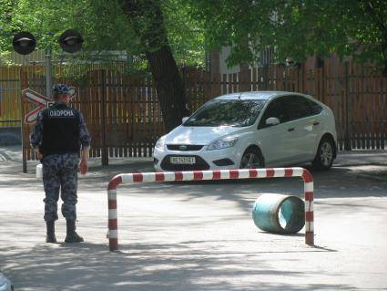 В центре Днепропетровска прогремели четыре взрыва, в результате которых пострадали 30 человек.