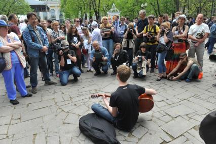 Акция оппозиции на Чистых прудах. На снимке: участники мероприятия.