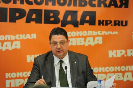 Пресс-центр ИД `Комсомольская правда`. Вице-президент ОАО `РЖД`, генеральный директор ОАО `ФПК` Михаил Акулов.