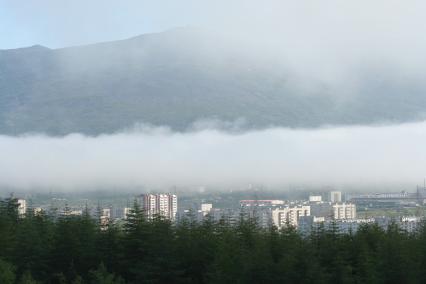 Виды Магадана. На снимке: панорама города.