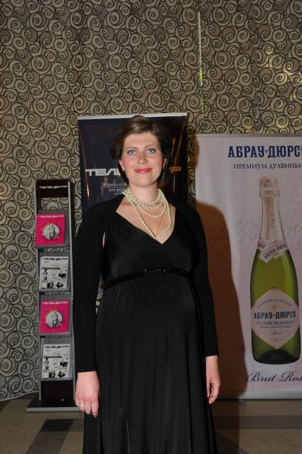 Национальный телевизионный конкурс `ТЭФИ-2011`. Награждение победителей в номинациях категории `Лица`. На снимке: актриса Екатерина Порубель.