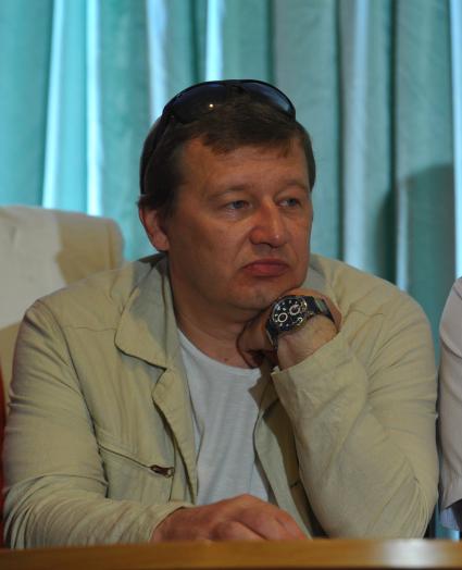 Кинофестиваль `Зверолашъ`. На снимке: режиссер, актер Олег Фомин.