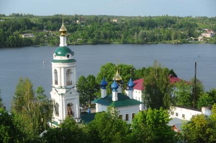 Церковь Св. Варвары в Плесе.