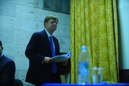 Новый посол США в России Майкл Макфол (Michael Anthony McFaul)  во время открытого семинара на тему \'Перезагрузка: теория, результаты, будущее\'.