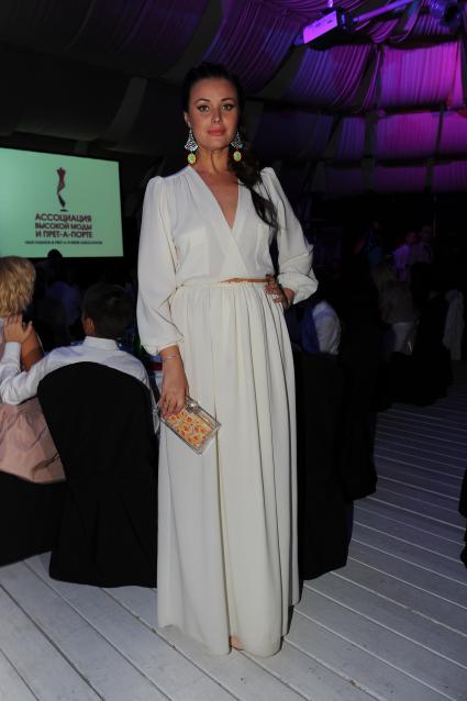 Церемонии вручения премии телеканала Fashion TV `Fashion Summer Awards 2012` в ресторане `Royal Bar`. На снимке: телеведущая Оксана Федорова