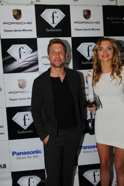 Церемонии вручения премии телеканала Fashion TV `Fashion Summer Awards 2012` в ресторане `Royal Bar`. На снимке: телеведущий Арчи (Артур Цветков).