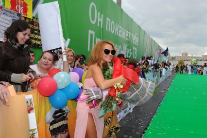 Спорткомплекс `Олимпийский`. Церемония вручения премии МУЗ-ТВ. На снимке: певица Жанна Фриске.