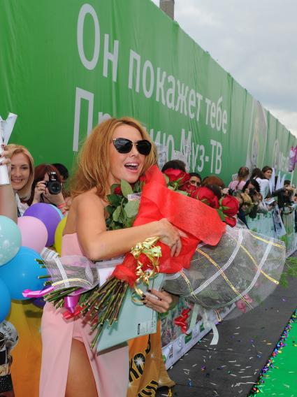 Спорткомплекс `Олимпийский`. Церемония вручения премии МУЗ-ТВ. На снимке: певица Жанна Фриске.