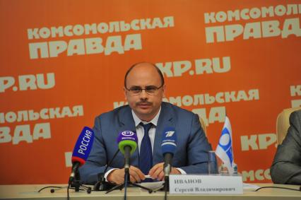 ИД `Комсомольская правда`. Генеральный директор ОАО ОАО `Московская городская телефонная сеть` (МГТС) Иванов Сергей.
