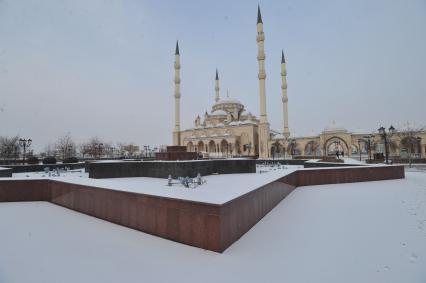 Виды Грозного. На снимке: мечеть `Сердце Чечни` имени Ахмата Кадырова.