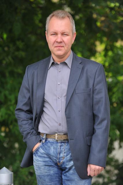 ИД `Комсомольская правда`. Дкономист, социолог и политический деятель Иноземцев Владислав.