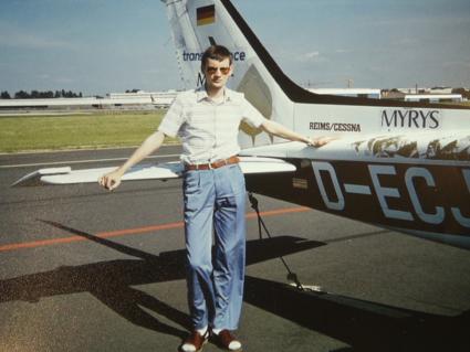 Фотографии из личного архива немца Матиаса Руста, приземлившегося 28 мая 1987 года на Красную площадь на своем самолете Сессна .