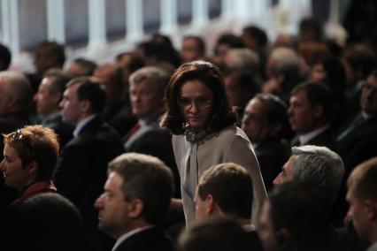 XIV Петербургский международный экономический форум. На снимке: министр экономического развития РФ Эльвира Набиуллина и президент РФ Дмитрий Медведев (в центре).