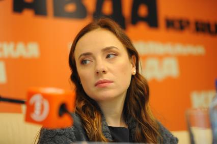ИД `Комсомольская правда`. Телемост, посвященный старту экологической акции `Поможем природе вместе`. На снимке: куратор проекта телеведущая Тутта Ларсен.