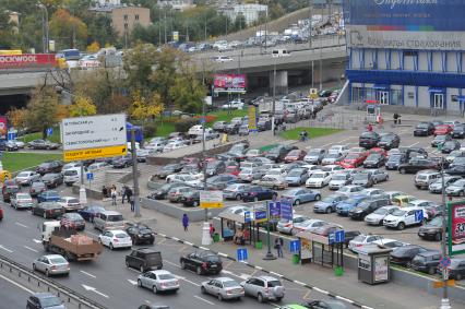 Парковка автомобилей