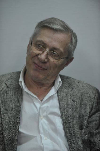 Хомяков Валерий