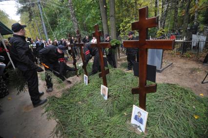 Похороны погибших в ДТП воспитанников детского дома