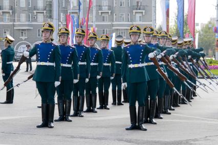 Выступление роты специального караула Президентского полка в Барнауле.