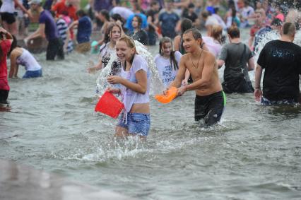 Водная битва на ВВЦ 2012.