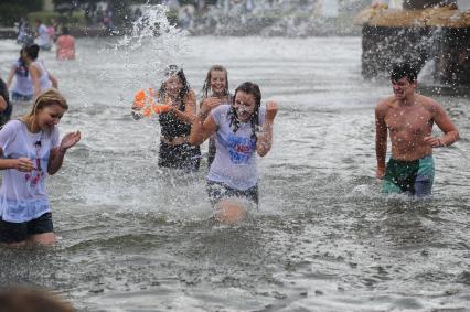 Водная битва на ВВЦ 2012.