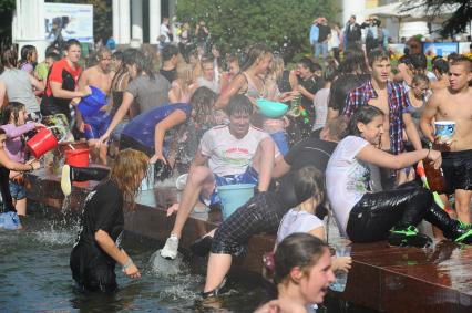 Водная битва на ВВЦ 2012.