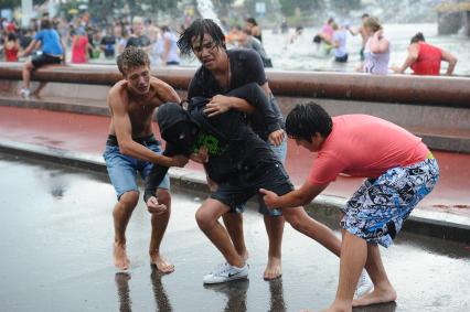 Водная битва на ВВЦ 2012.