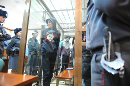 Оглашение приговора скинхедам
Ксения Вдовина