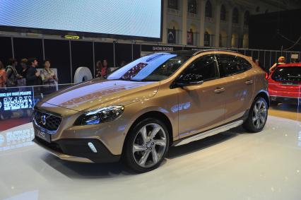 Автомобиль Volvo V40

























Ксения Вдовина