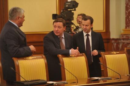 Колокольцев, Хлопонин и Дворкович
Ксения Вдовина