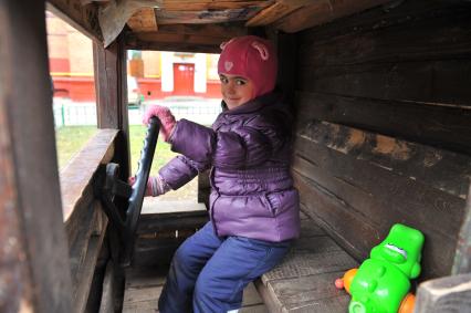 Детская площадка 










































Ксения Вдовина