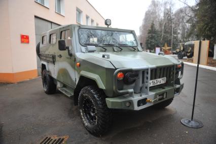 Автомобиль `Скорпион-ЛША`
Ксения Вдовина