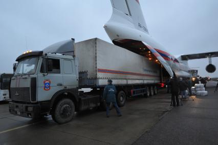 Гуманитарная помощь пострадавшим от урагана `Сэнди`











































Ксения Вдовина