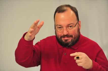 Станислав Белковский
Ксения Вдовина