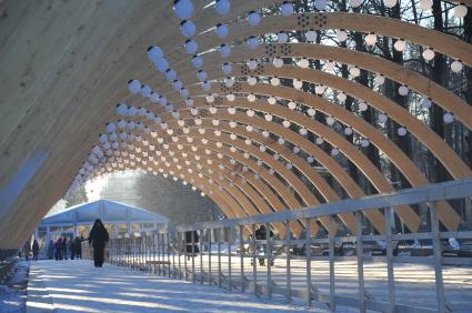 Парк Соколники. Каток `Лед`.